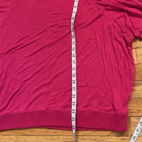 Womens Size 18/20 Lane Bryant Pink Sweater Light weight 95% rayon 5% Spandex Gre - Picture 6 of 6